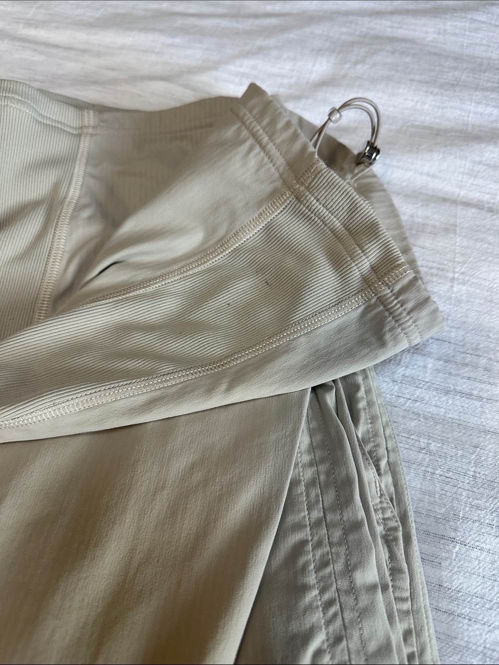 Lululemon Dance Studio Cropped Pants - Picture 9 of 10